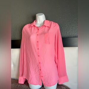 GUESS NWT Women’s Long Sleeve Button Down Shirt in Hot Pink-Size XL
